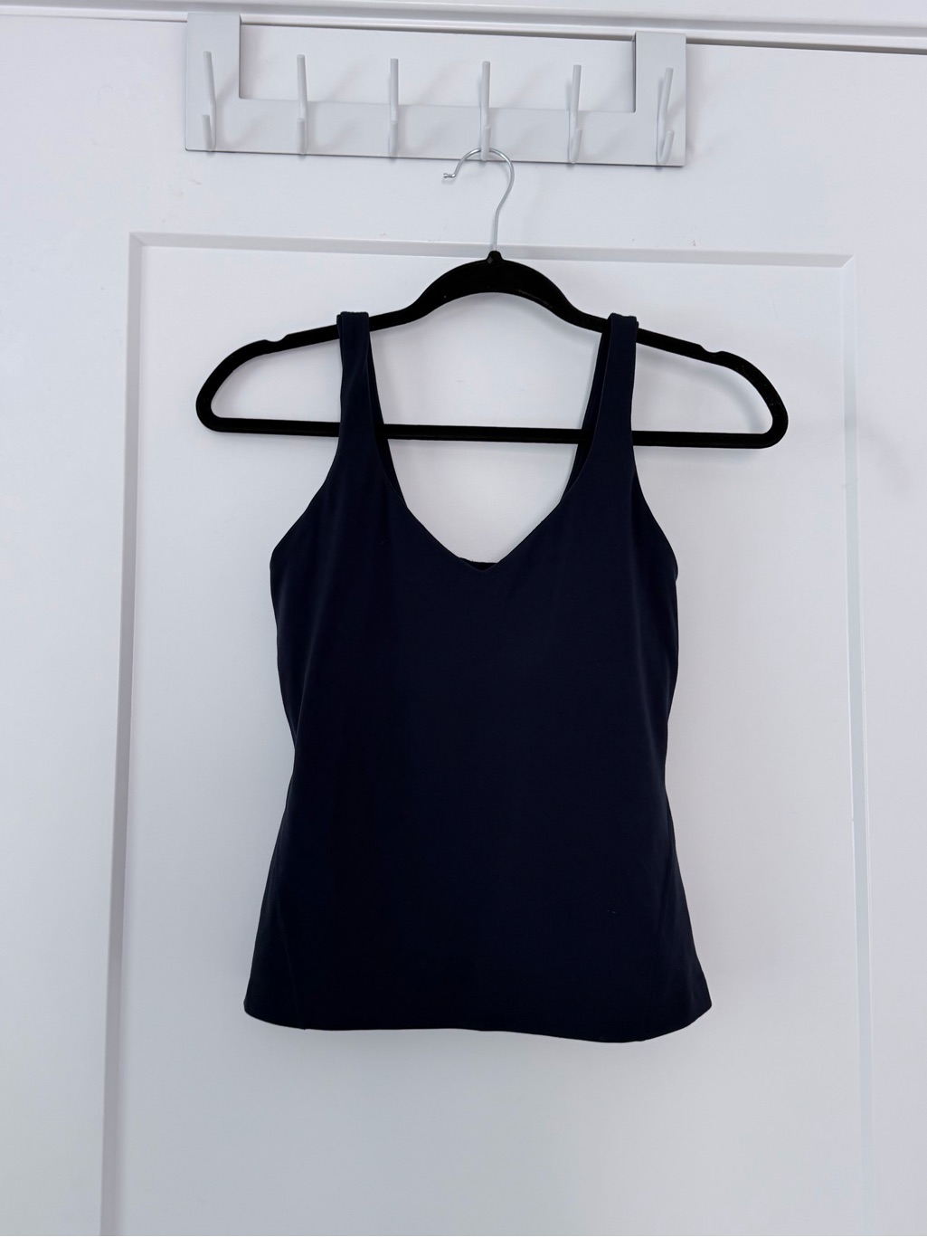 Lululemon Athletica Navy V-Neck Align Tank Top, Size 4